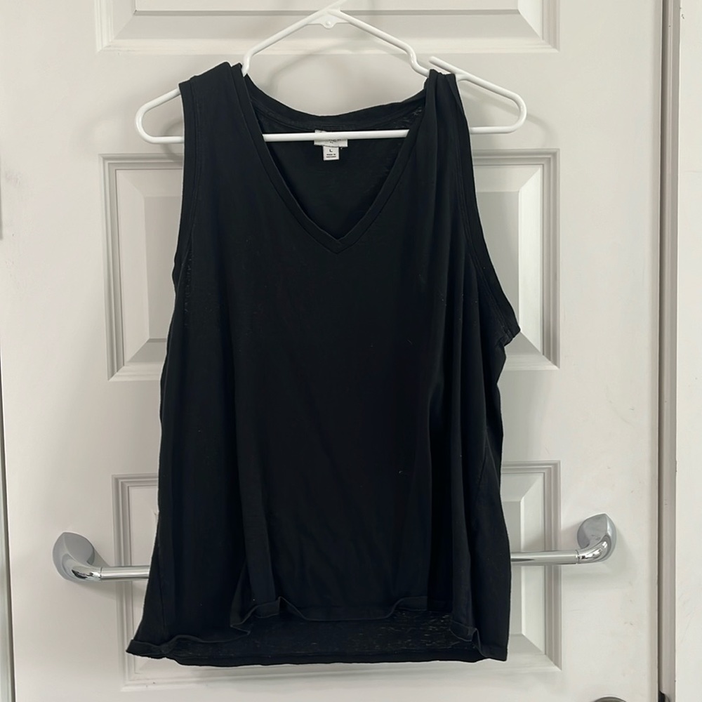 J crew v neck sleeveless black tank